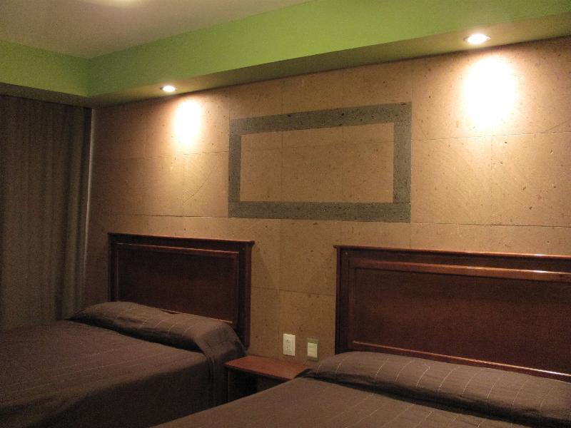 Hotel San Luis サン・ルイス・ポトシ エクステリア 写真
