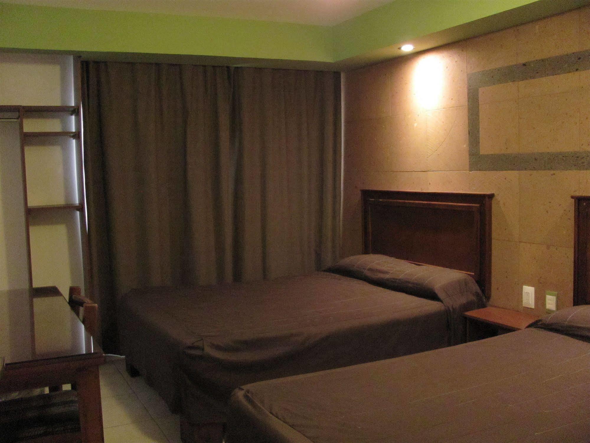 Hotel San Luis サン・ルイス・ポトシ エクステリア 写真